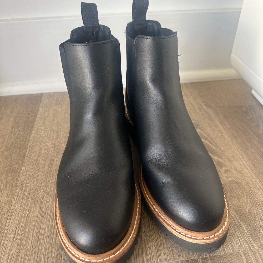 Nisolo Go-To Lug Chelsea Boot 2.0